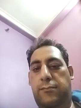 Snapshot of chuby38male chatting on 06-23-26, 04:10 chuby38male online show from 06-23-26, 04:10
