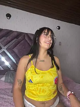 Snapshot of GabyLopez_Pink chatting on 07-08-26, 03:44 GabyLopez Pink online show from 07-08-26, 03:44