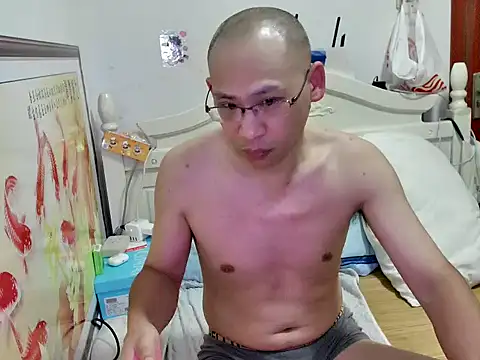 Snapshot of benly888 chatting on 07-18-26, 11:36 benly888 online show from 07-18-26, 11:36
