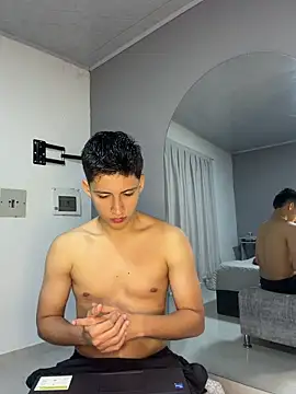 Snapshot of SantiLux_ chatting on 07-15-26, 12:49 SantiLux online show from 07-15-26, 12:49