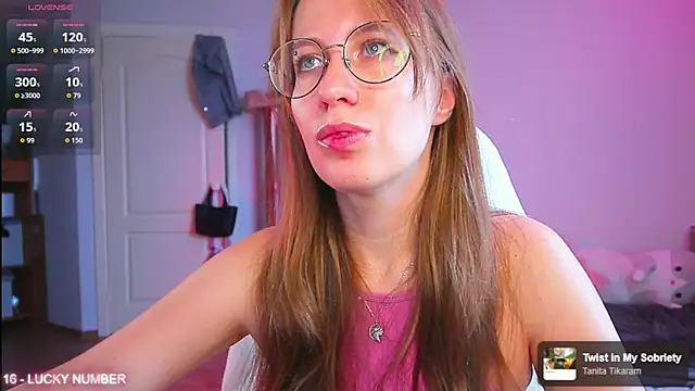 Snapshot of ms_allison__ chatting on 07-31-26, 10:58 ms allison online show from 07-31-26, 10:58