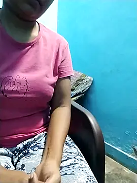 sexy-kanis21 online show from 06-18-26, 09:47