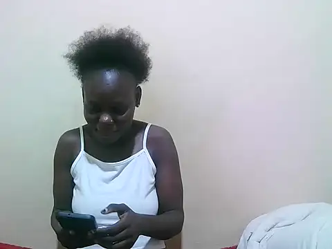 Snapshot of bianca_love2 chatting on 07-02-26, 04:46 bianca love2 online show from 07-02-26, 04:46