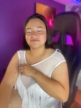 Snapshot of LuisAny chatting on 06-19-26, 10:24 LuisAny online show from 06-19-26, 10:24