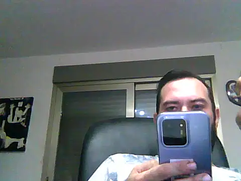 Snapshot of SirFrankonde chatting on 06-17-26, 11:27 SirFrankonde online show from 06-17-26, 11:27