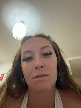 Snapshot of Coleyy_xx chatting on 07-20-26, 07:38 Coleyy xx online show from 07-20-26, 07:38