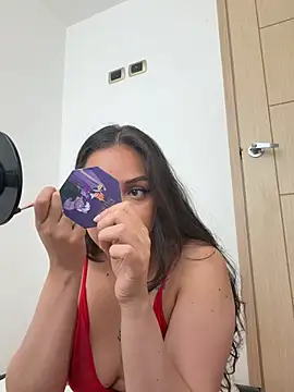 MilaHank online show from 07-18-26, 07:50