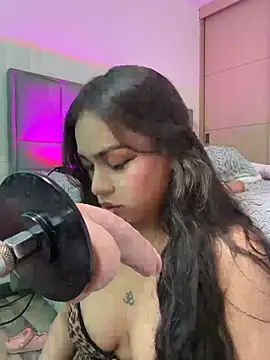 MilaHank online show from 08-01-26, 07:57