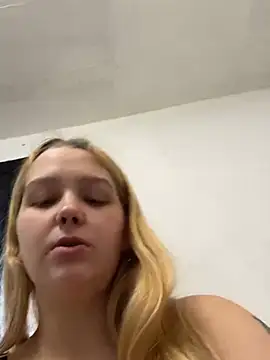 milf cherry99 online show from 06-23-26, 12:03