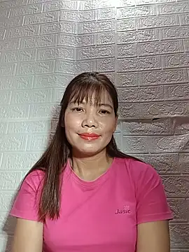 Snapshot of Gee_hot chatting on 07-29-26, 09:46 Gee hot online show from 07-29-26, 09:46