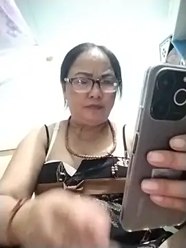 Snapshot of Naaya8109 chatting on 07-01-26, 11:56 Naaya8109 online show from 07-01-26, 11:56