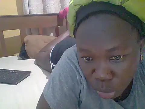 Snapshot of babrah2 chatting on 06-19-26, 01:10 babrah2 online show from 06-19-26, 01:10