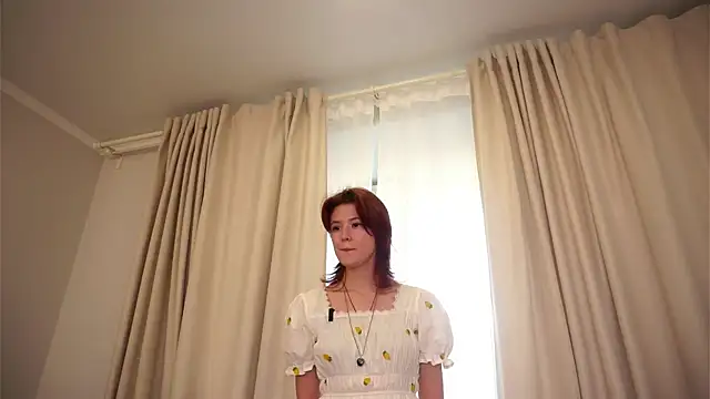 LucieCouchenour online show from 06-26-26, 04:22
