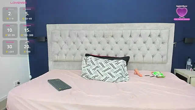 Snapshot of celeste__sweet chatting on 07-08-26, 12:42 celeste sweet online show from 07-08-26, 12:42