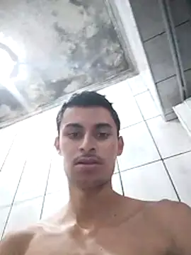 Snapshot of Binhomadeira chatting on 07-10-26, 08:33 Binhomadeira online show from 07-10-26, 08:33