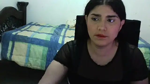Snapshot of CarolinaMoretti chatting on 07-27-26, 01:23 CarolinaMoretti online show from 07-27-26, 01:23