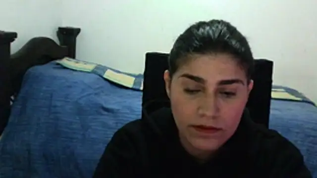 Snapshot of CarolinaMoretti chatting on 08-03-26, 02:32 CarolinaMoretti online show from 08-03-26, 02:32