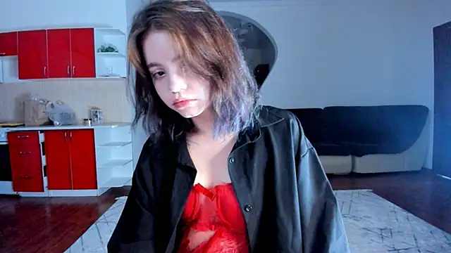 Snapshot of miko_honey chatting on 06-20-26, 08:33 miko honey online show from 06-20-26, 08:33