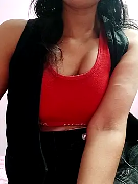 Snapshot of Night_Queen24 chatting on 06-19-26, 05:39 Night Queen24 online show from 06-19-26, 05:39