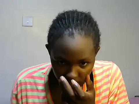 Snapshot of shypretty chatting on 07-21-26, 10:12 shypretty online show from 07-21-26, 10:12