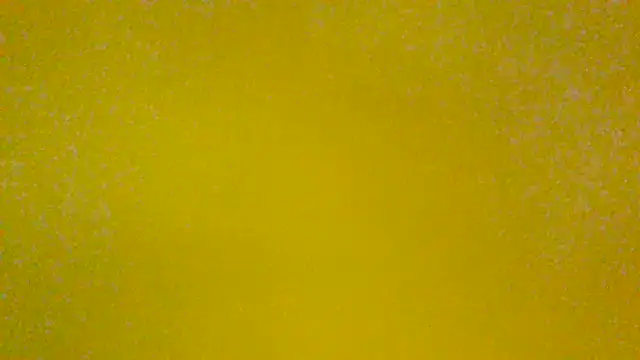 Snapshot of PinguinaTraviesa chatting on 06-19-26, 04:00 PinguinaTraviesa online show from 06-19-26, 04:00