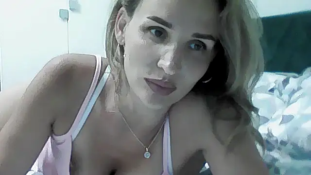 Snapshot of Zaremosa chatting on 07-06-26, 09:06 Zaremosa online show from 07-06-26, 09:06