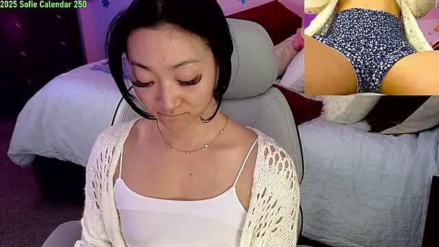 MySweetSofie online show from 01-26-25, 08:02