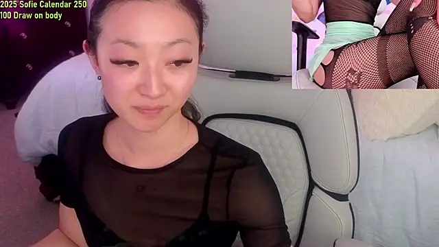 MySweetSofie online show from 02-19-25, 01:40