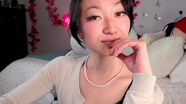 MySweetSofie online show from 09-15-25, 10:43