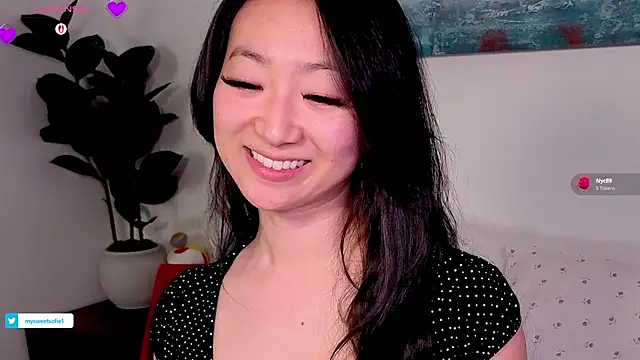 Snapshot of MySweetSofie chatting on 02-10-26, 07:18 MySweetSofie online show from 02-10-26, 07:18