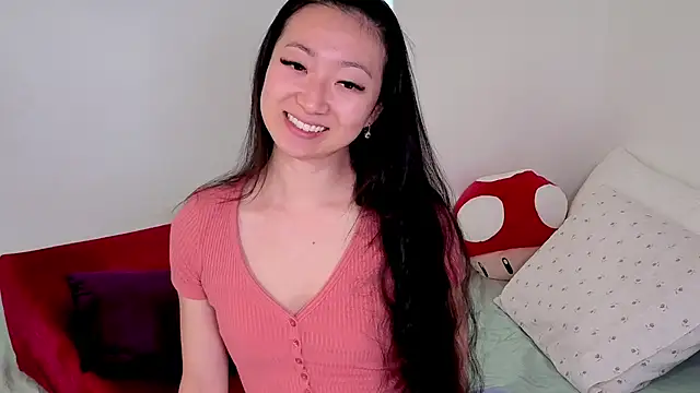 Snapshot of MySweetSofie chatting on 05-09-26, 09:09 MySweetSofie online show from 05-09-26, 09:09