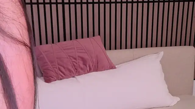 Snapshot of MySweetSofie chatting on 07-08-26, 04:28 MySweetSofie online show from 07-08-26, 04:28