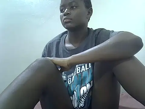Snapshot of milky_gal_ebony chatting on 07-30-26, 03:11 milky gal ebony online show from 07-30-26, 03:11
