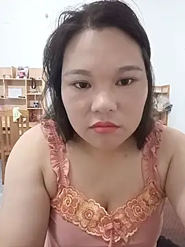 Snapshot of Holy-mi chatting on 06-26-26, 01:54 Holy-mi online show from 06-26-26, 01:54