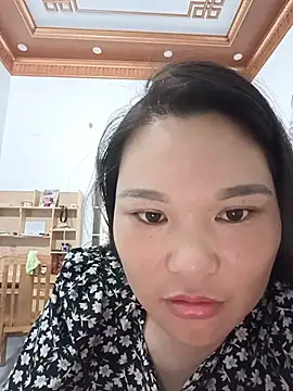 Snapshot of Holy-mi chatting on 06-29-26, 12:28 Holy-mi online show from 06-29-26, 12:28