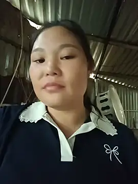 Snapshot of Holy-mi chatting on 07-29-26, 04:21 Holy-mi online show from 07-29-26, 04:21