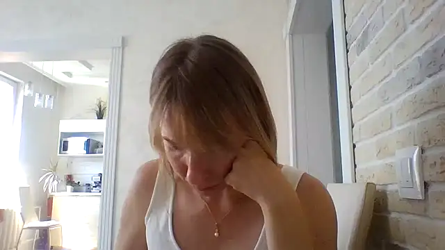 Snapshot of Deloriada chatting on 06-29-26, 08:09 Deloriada online show from 06-29-26, 08:09
