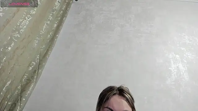 kelly copperfield online show from 10-24-25, 01:29