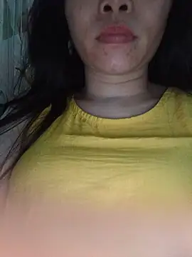 Snapshot of AvaRoyale chatting on 07-27-26, 12:01 AvaRoyale online show from 07-27-26, 12:01