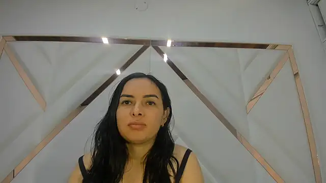 Snapshot of Violett_Bliss chatting on 07-31-26, 04:06 Violett Bliss online show from 07-31-26, 04:06