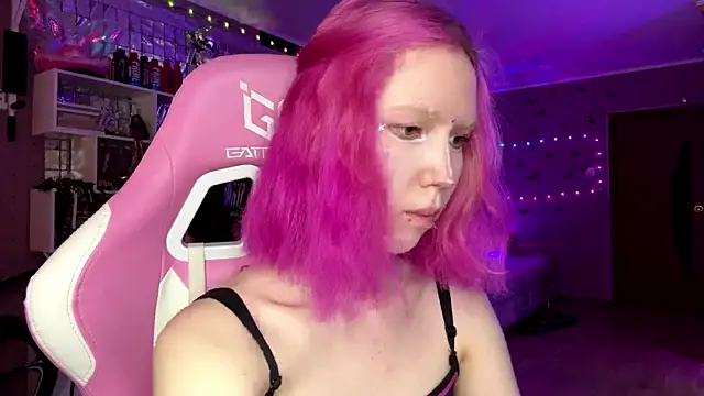 LiaaLuna online show from 06-24-26, 01:32