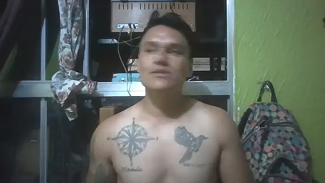 Snapshot of LatinoLeones chatting on 07-30-26, 03:49 LatinoLeones online show from 07-30-26, 03:49