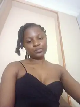 Snapshot of Darkskingir chatting on 06-21-26, 10:23 Darkskingir online show from 06-21-26, 10:23