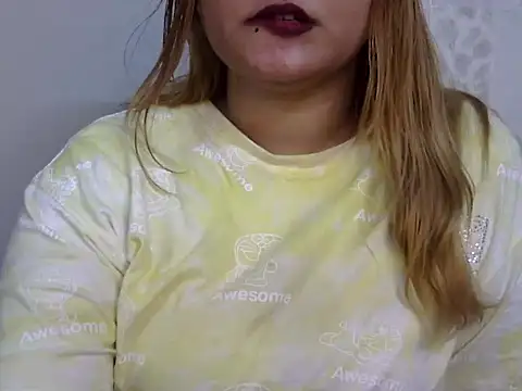 Sexyy Sana online show from 08-06-26, 03:25