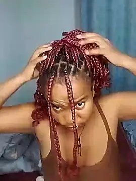 Snapshot of CurvyCharmsTush chatting on 07-19-26, 07:50 CurvyCharmsTush online show from 07-19-26, 07:50