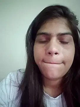Snapshot of tinumeenu chatting on 06-22-26, 09:06 tinumeenu online show from 06-22-26, 09:06