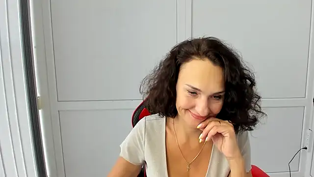 Snapshot of OliviaKateee chatting on 07-11-26, 12:08 OliviaKateee online show from 07-11-26, 12:08