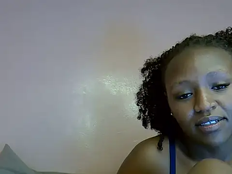 Snapshot of Lany_ chatting on 07-17-26, 10:14 Lany online show from 07-17-26, 10:14