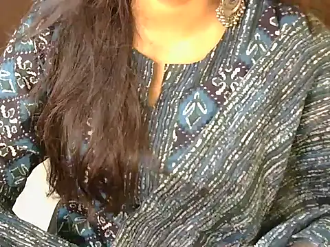 Snapshot of SWEET_Salma chatting on 07-14-26, 10:21 SWEET Salma online show from 07-14-26, 10:21