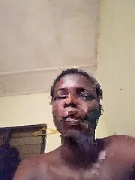 Snapshot of loLouis chatting on 06-24-26, 05:12 loLouis online show from 06-24-26, 05:12